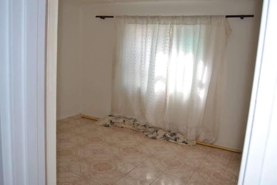 3 Bedroom Property for Sale in Strandfontein Village Western Cape